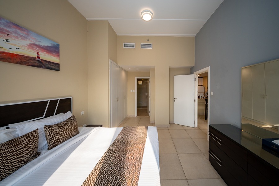 One Bedroom Apartment